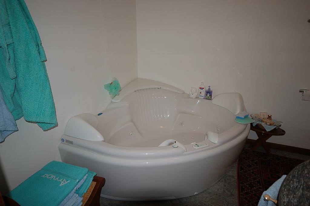 Mon Reve Bed and Breakfast Αόστα Εξωτερικό φωτογραφία